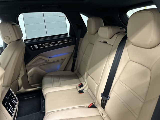 Thumbnail: 2019 Porsche Cayenne - 22