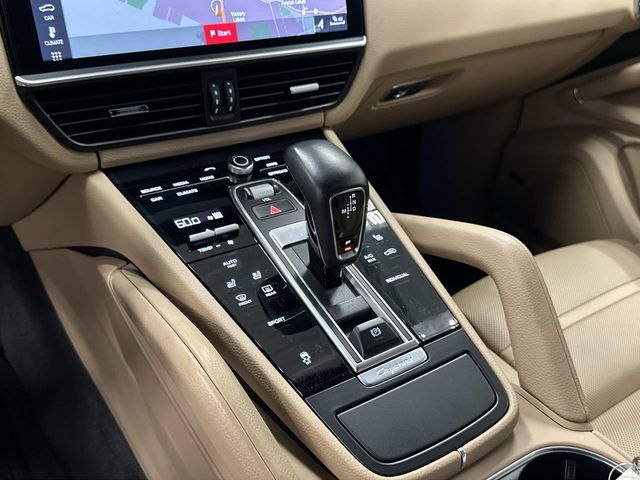 Thumbnail: 2019 Porsche Cayenne - 11
