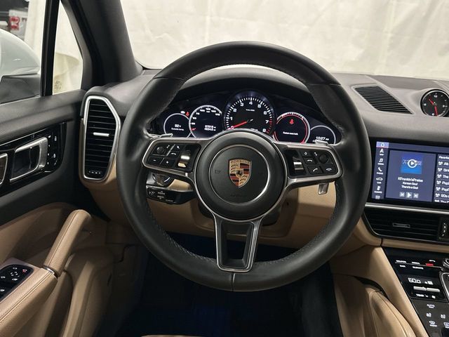 Thumbnail: 2019 Porsche Cayenne - 9