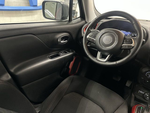 Thumbnail: 2021 Jeep Renegade - 19