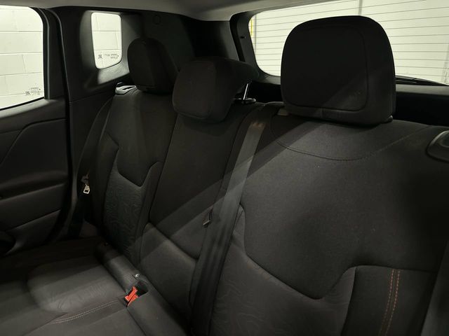 Thumbnail: 2021 Jeep Renegade - 21