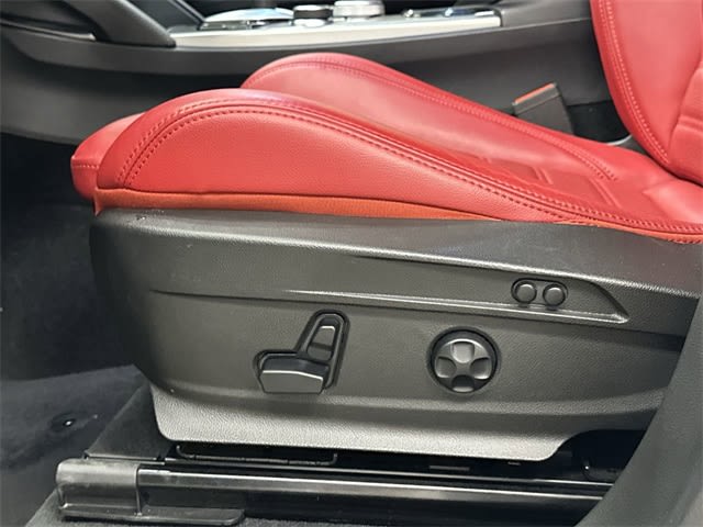 Thumbnail: 2024 Alfa Romeo Stelvio - 30