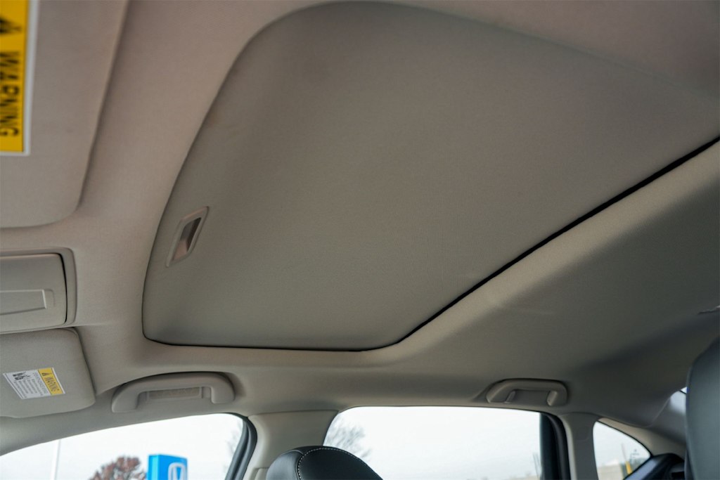 Thumbnail: 2023 Acura TLX - 23