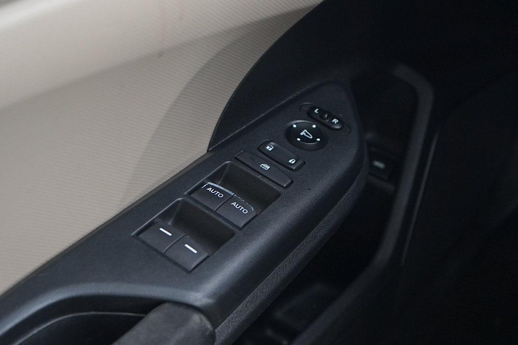 Thumbnail: 2016 Honda Civic - 26