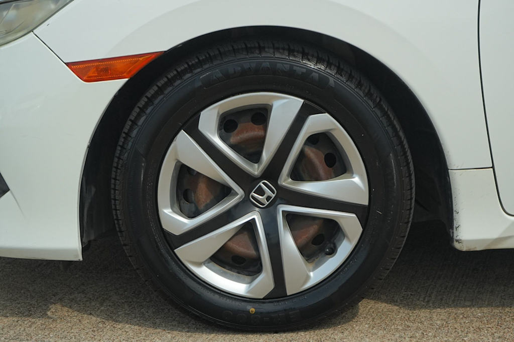Thumbnail: 2016 Honda Civic - 8