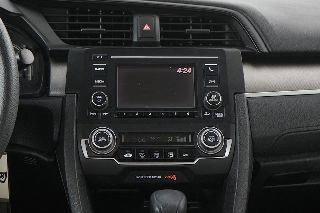 Thumbnail: 2016 Honda Civic - 15