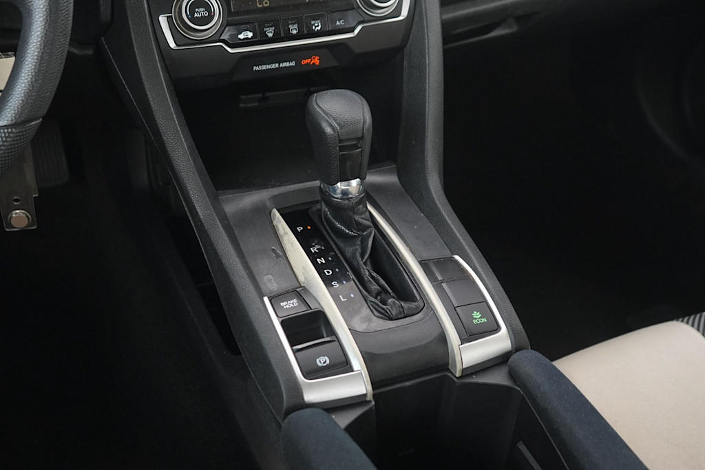 Thumbnail: 2016 Honda Civic - 16