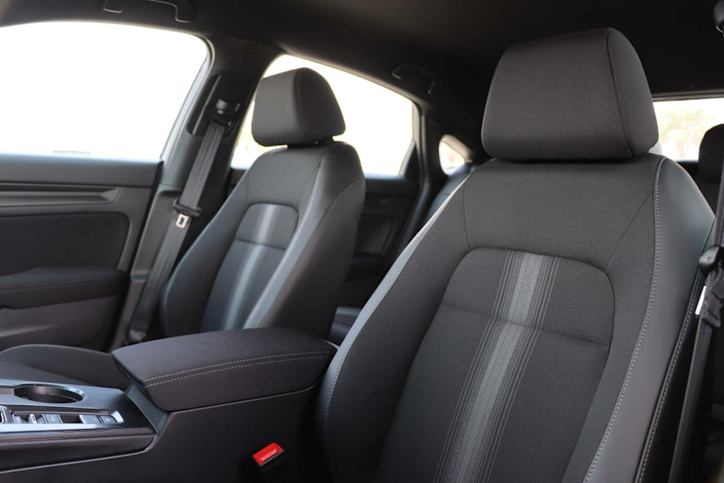 2025 Honda Civic Sport 11