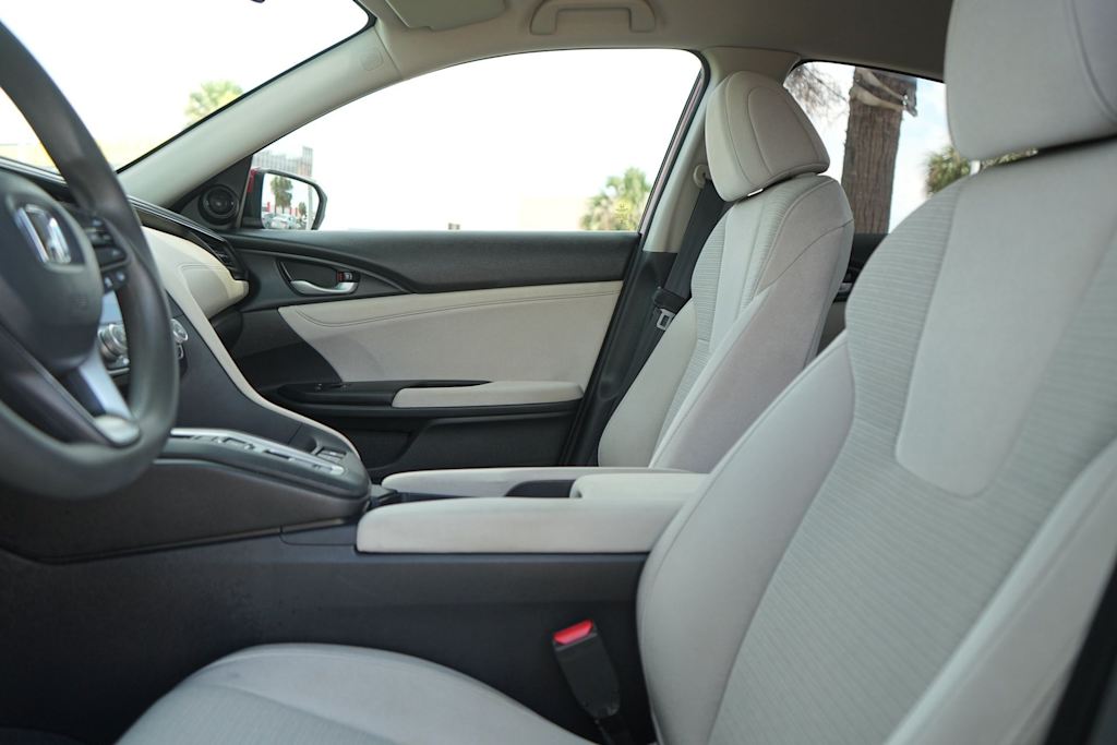 Thumbnail: 2021 Honda Insight - 11