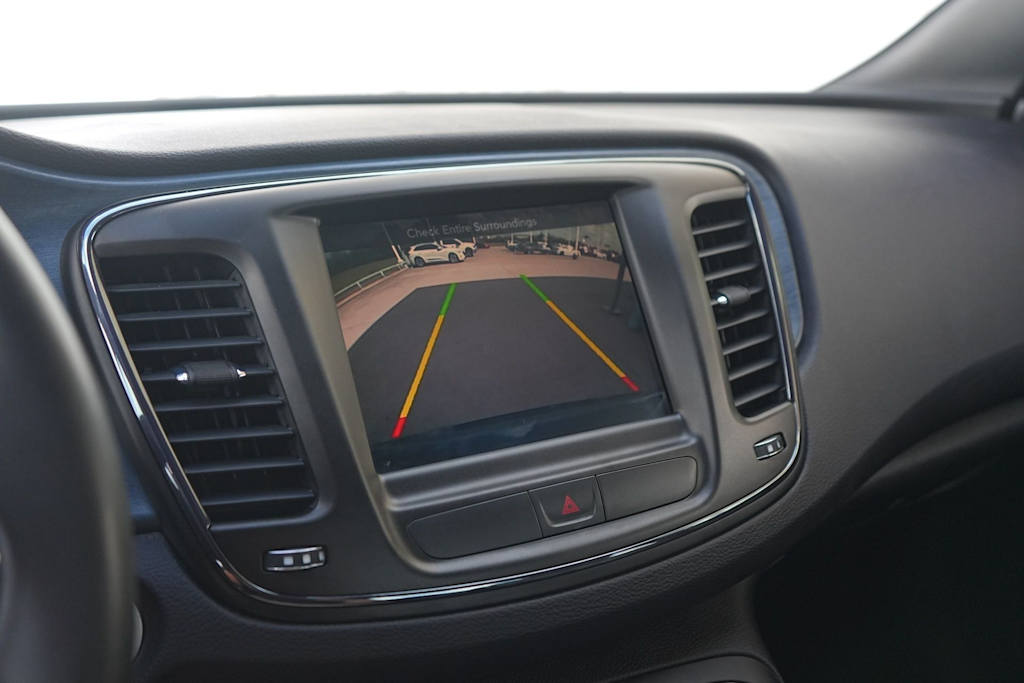 Thumbnail: 2015 Chrysler 200 - 27