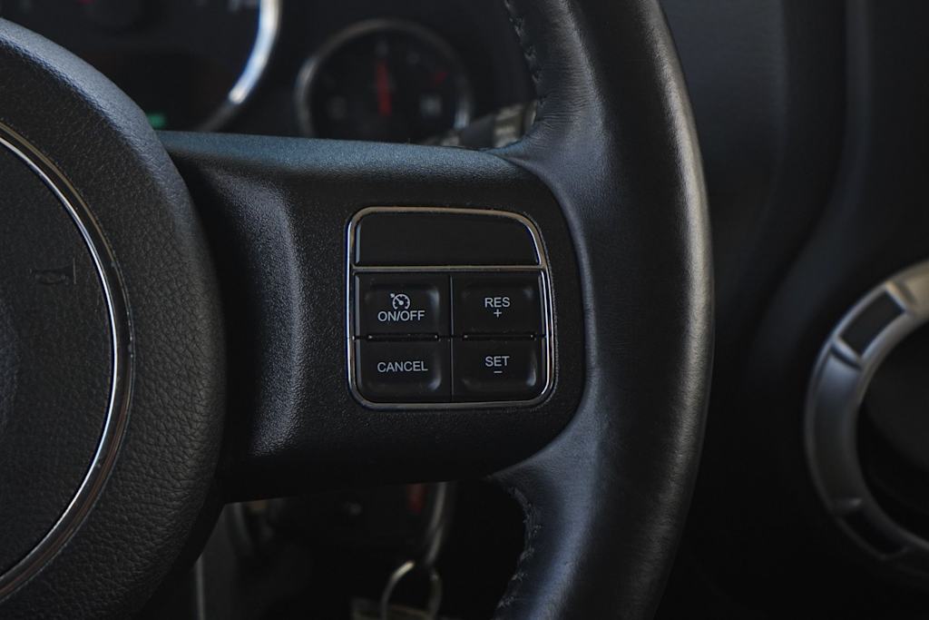 Thumbnail: 2017 Jeep Wrangler - 24