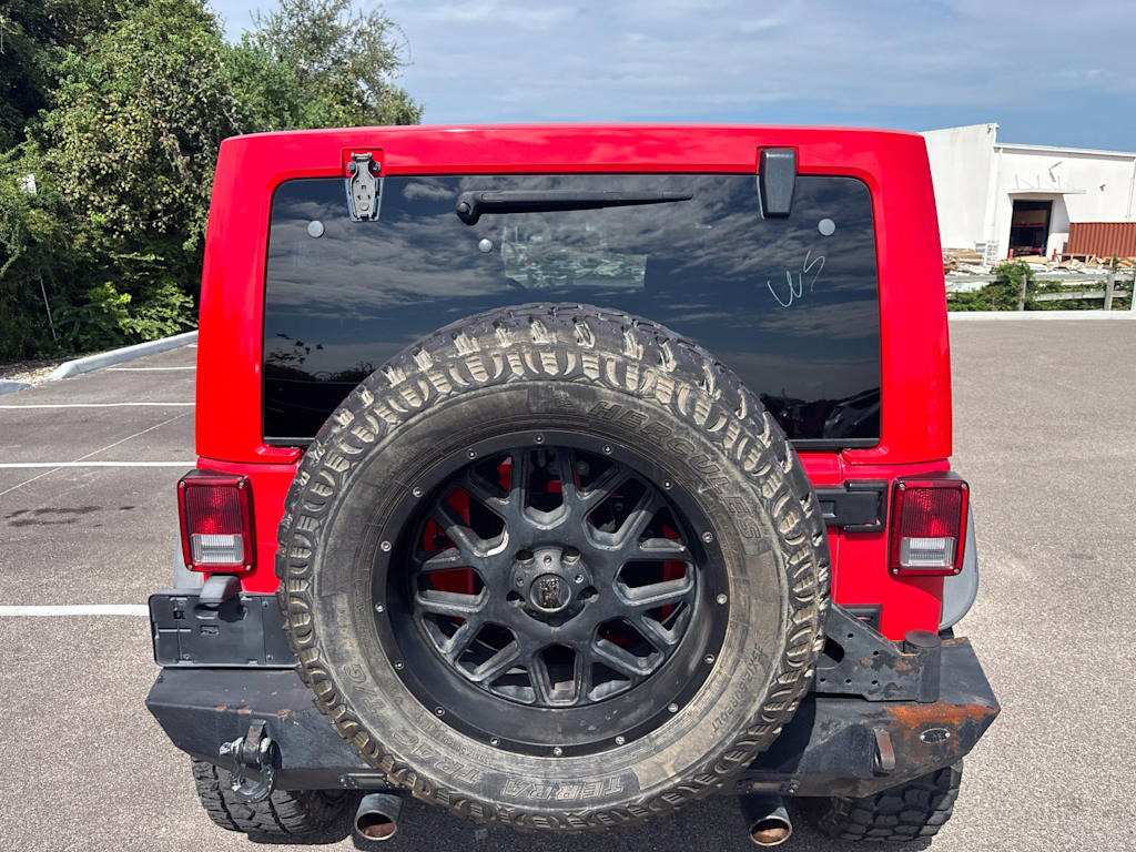 Thumbnail: 2017 Jeep Wrangler - 33
