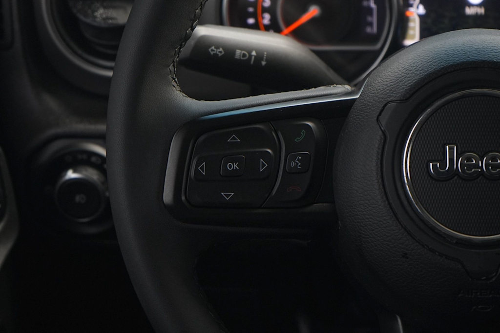 Thumbnail: 2023 Jeep Wrangler - 23