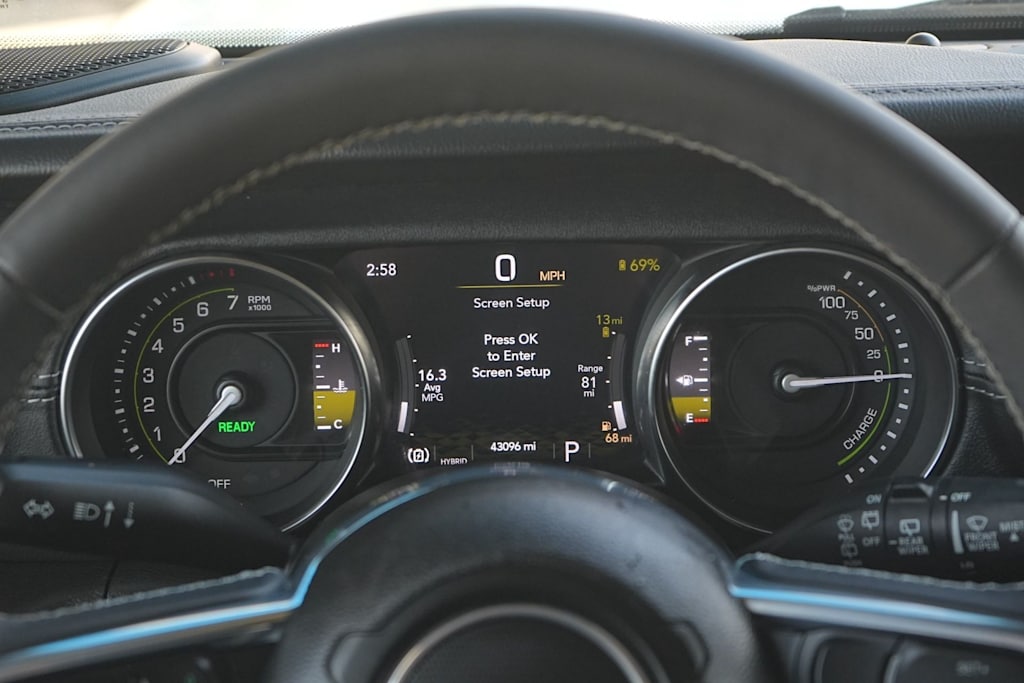 Thumbnail: 2023 Jeep Wrangler - 17