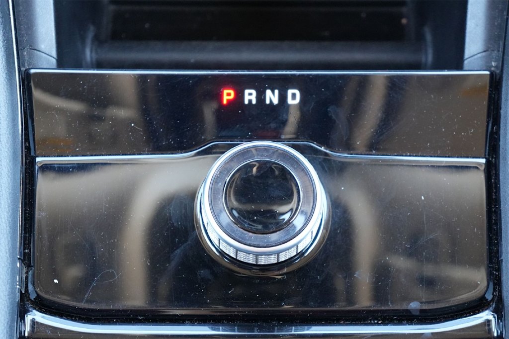 Thumbnail: 2023 Jeep Grand Cherokee - 21