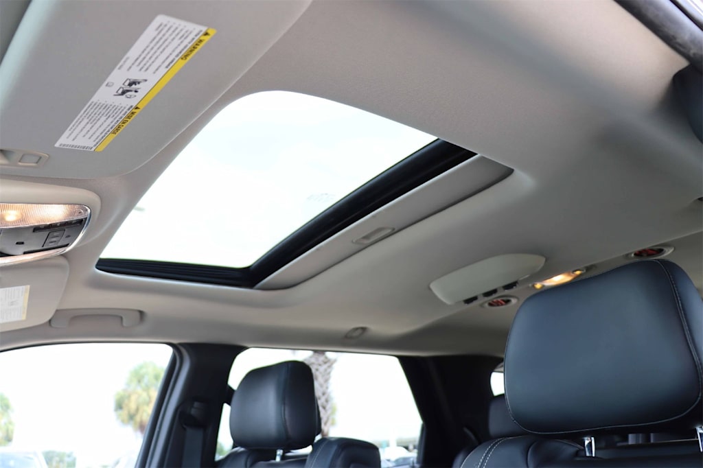 Thumbnail: 2015 Dodge Durango - 27