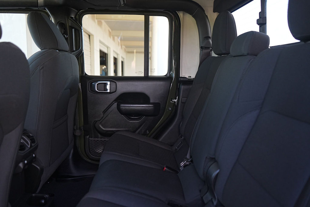 Thumbnail: 2023 Jeep Gladiator - 22