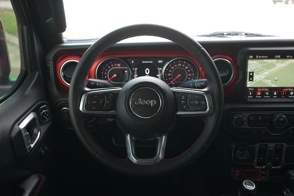 Thumbnail: 2021 Jeep Gladiator - 14