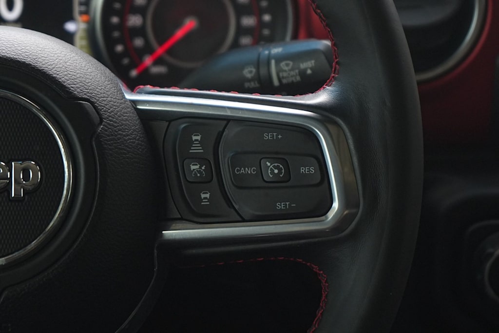 Thumbnail: 2021 Jeep Gladiator - 24