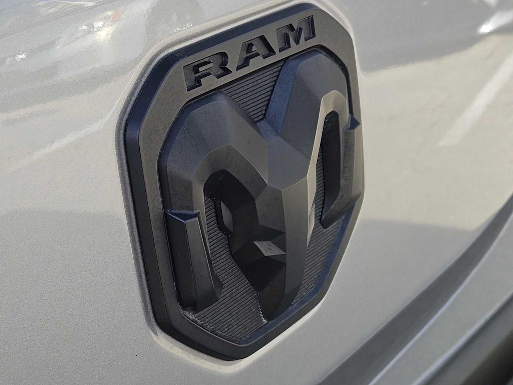 Thumbnail: 2019 RAM 1500 - 21