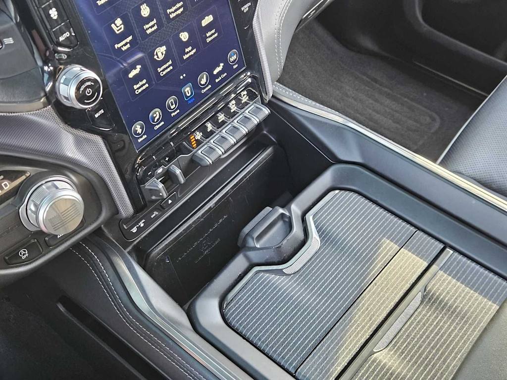 Thumbnail: 2019 RAM 1500 - 24