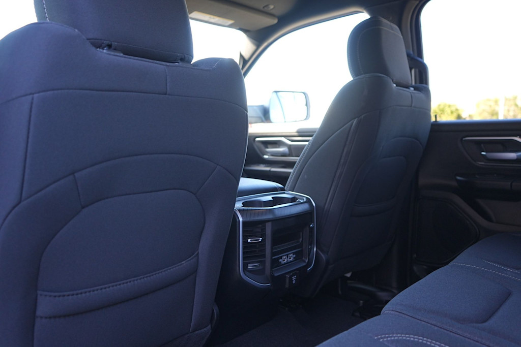 Thumbnail: 2025 RAM 1500 - 17