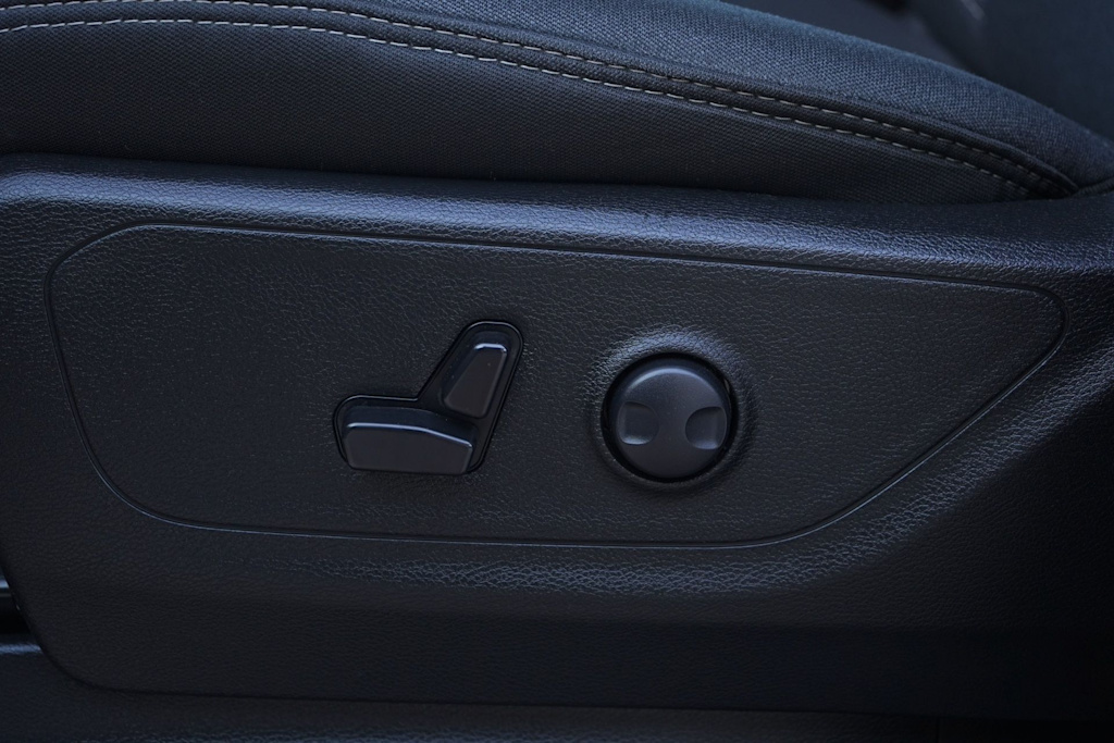 Thumbnail: 2025 RAM 1500 - 20