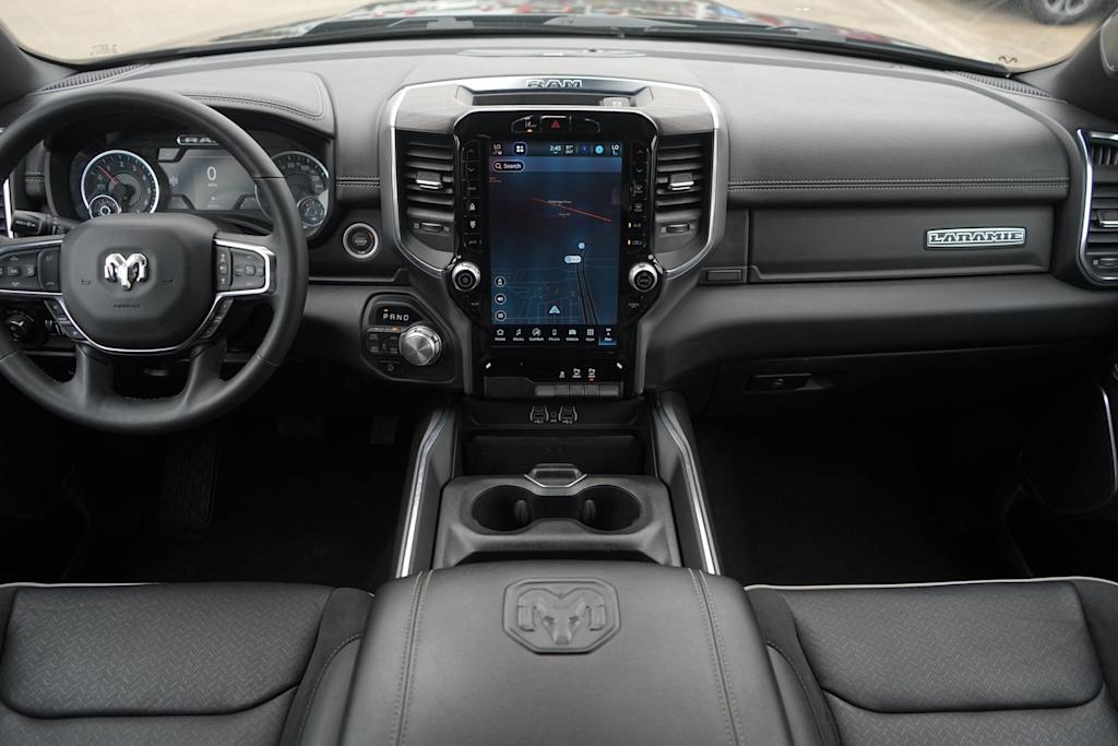 Thumbnail: 2025 RAM 1500 - 10