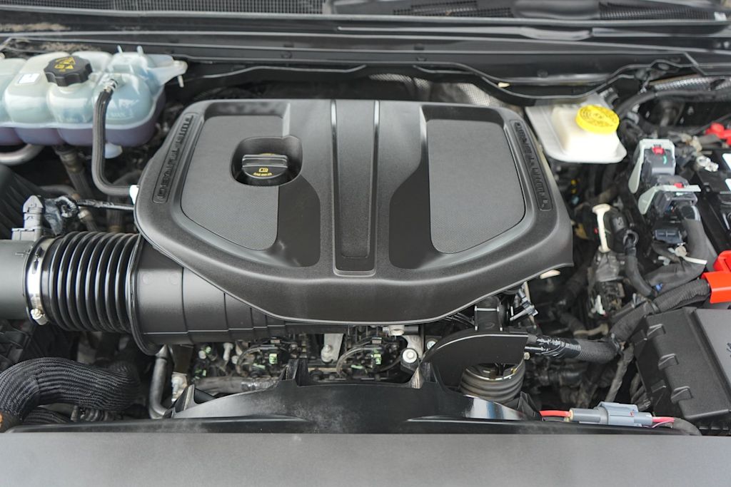 Thumbnail: 2025 RAM 1500 - 9