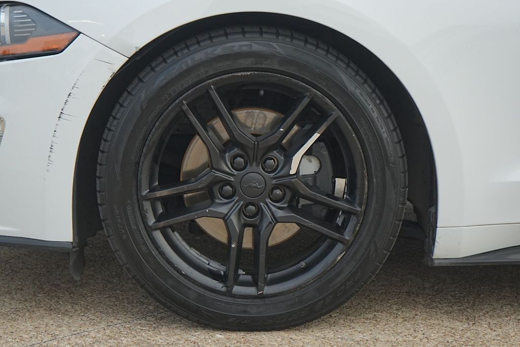 Thumbnail: 2019 Ford Mustang - 8