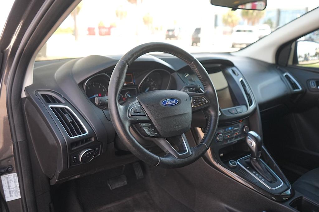 Thumbnail: 2016 Ford Focus - 2