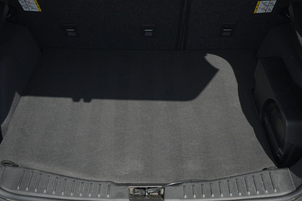 Thumbnail: 2016 Ford Focus - 18