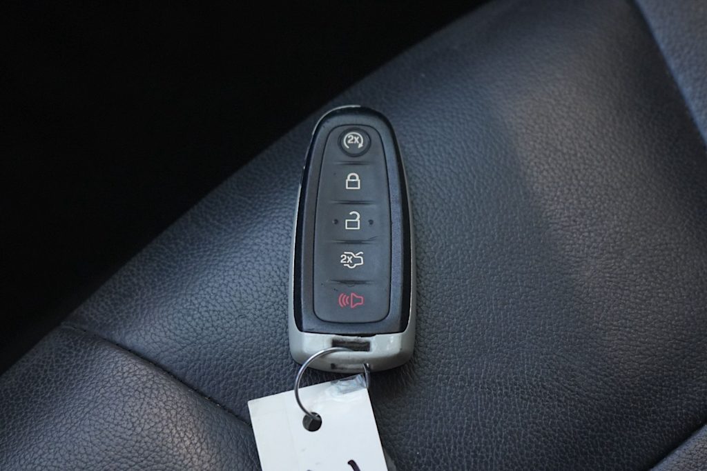 Thumbnail: 2016 Ford Focus - 19