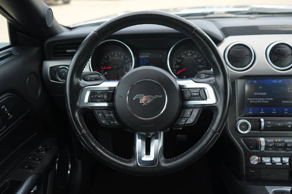 Thumbnail: 2022 Ford Mustang - 14