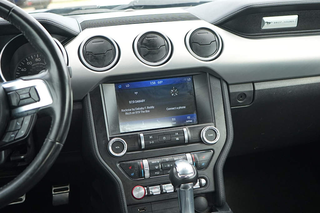 Thumbnail: 2022 Ford Mustang - 15