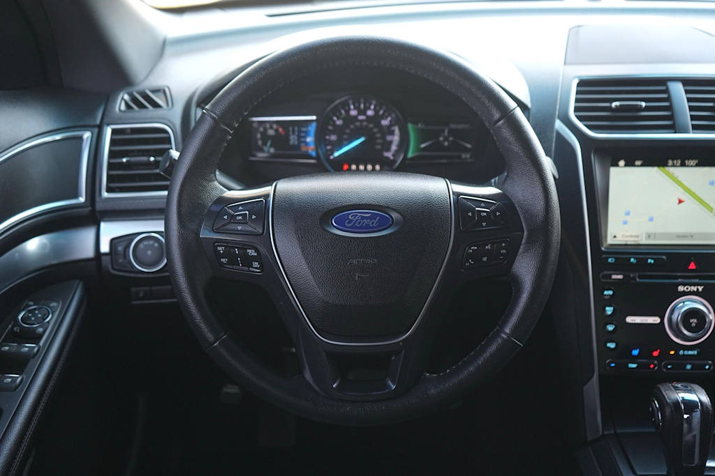 Thumbnail: 2018 Ford Explorer - 14