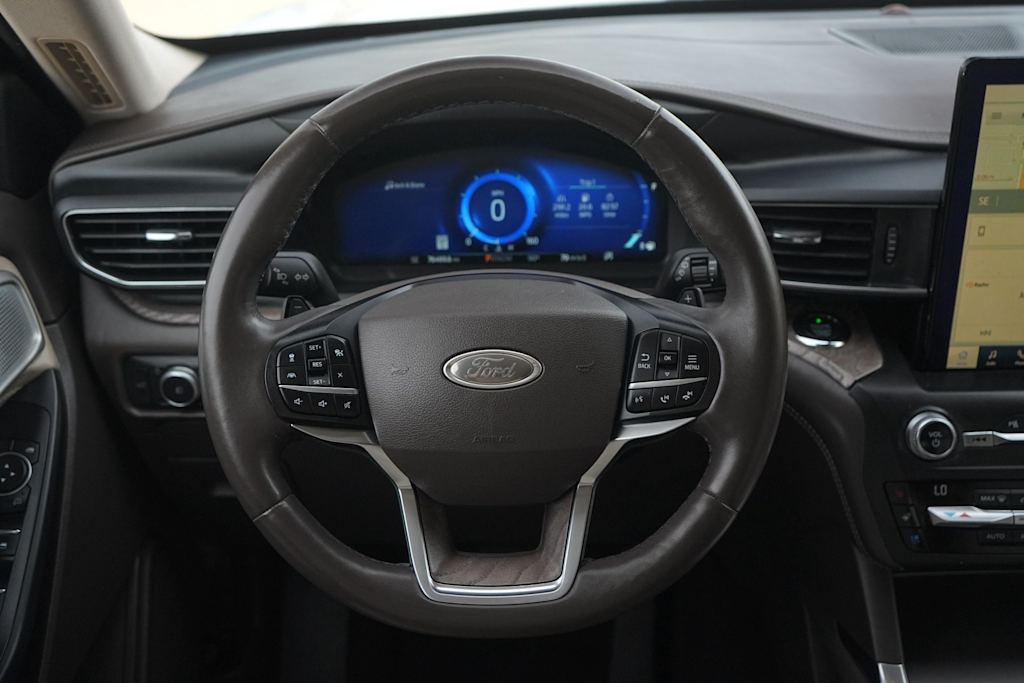 Thumbnail: 2020 Ford Explorer - 14