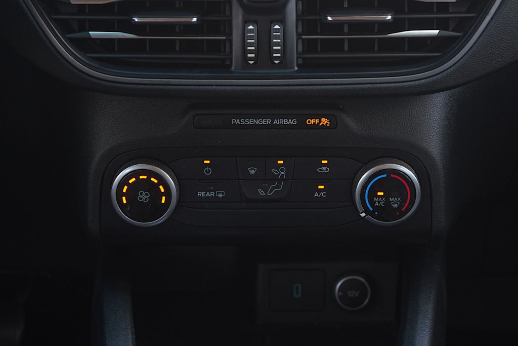 Thumbnail: 2020 Ford Escape - 25