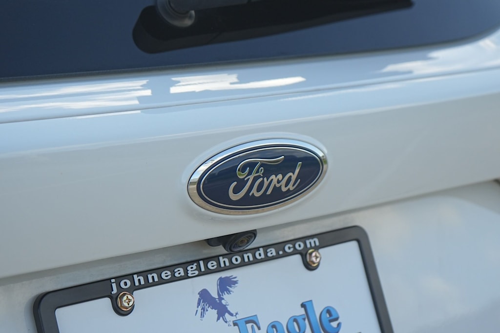 Thumbnail: 2017 Ford Escape - 7