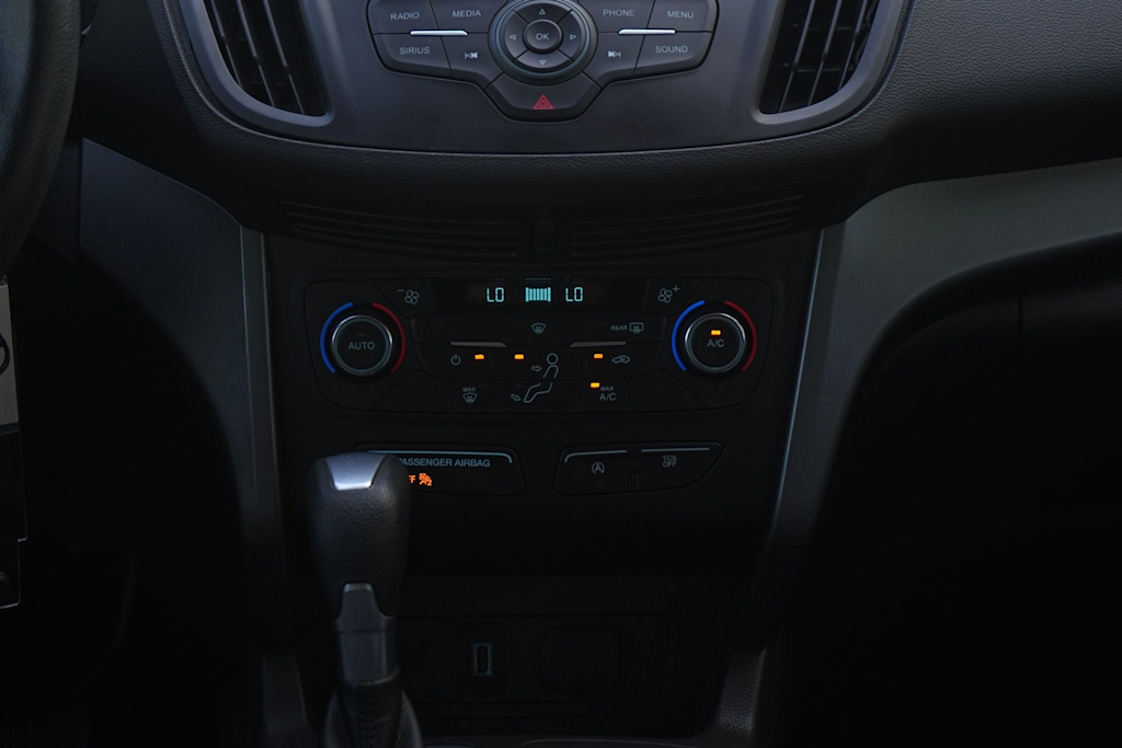 Thumbnail: 2017 Ford Escape - 24
