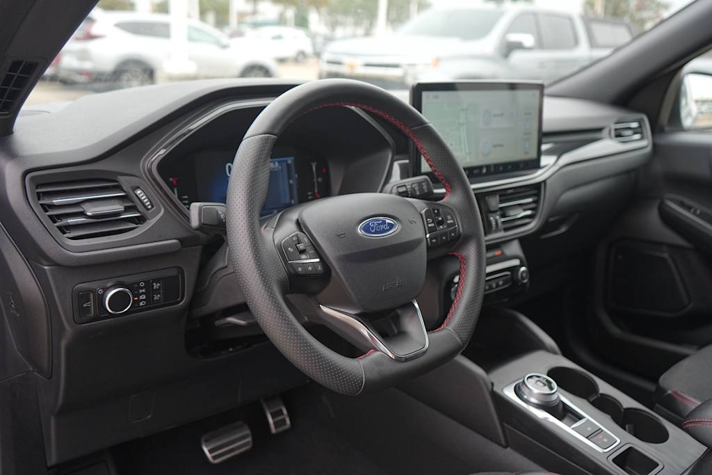 Thumbnail: 2023 Ford Escape - 2