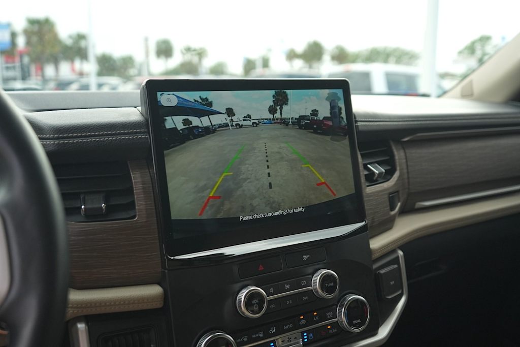 Thumbnail: 2023 Ford Expedition MAX - 25