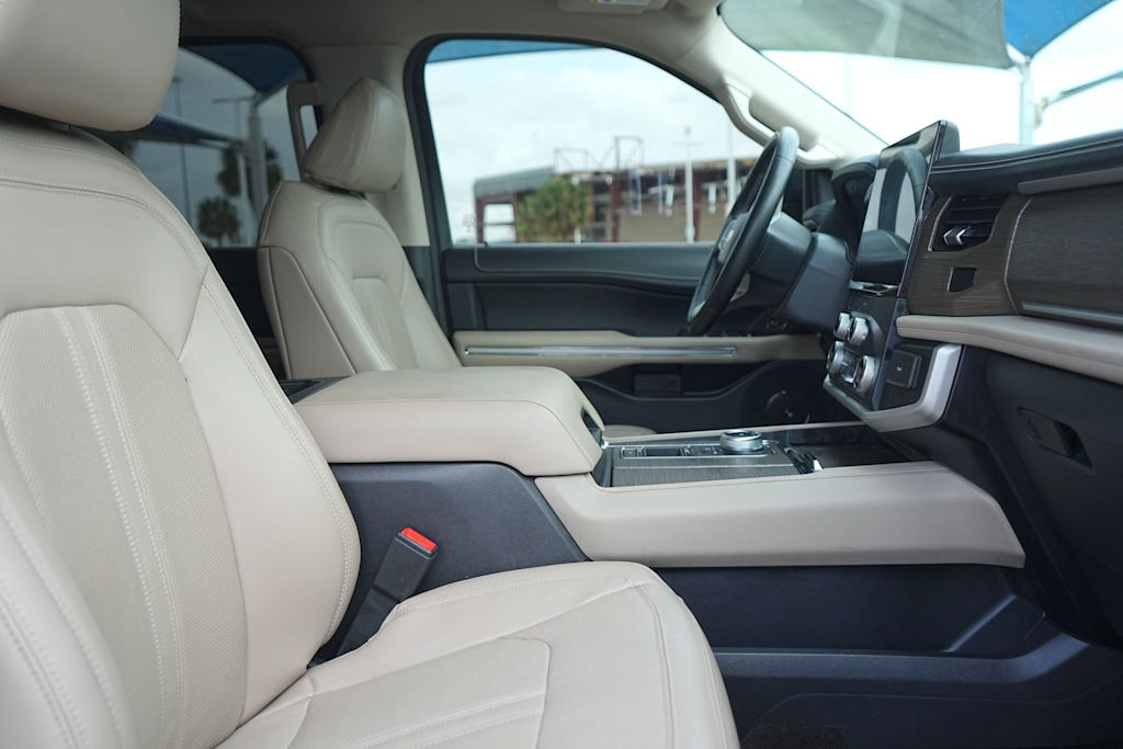 Thumbnail: 2023 Ford Expedition MAX - 12