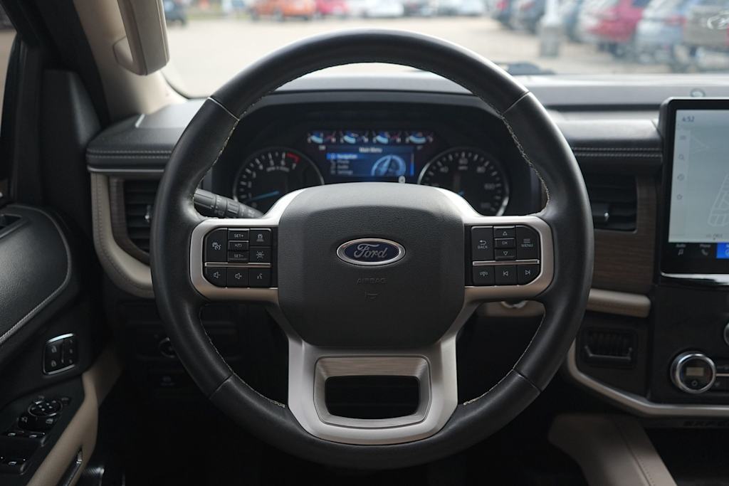 Thumbnail: 2023 Ford Expedition MAX - 14