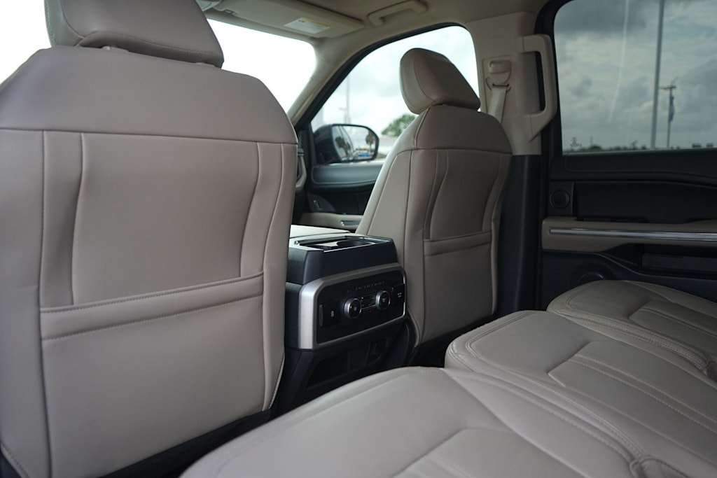 Thumbnail: 2023 Ford Expedition MAX - 13