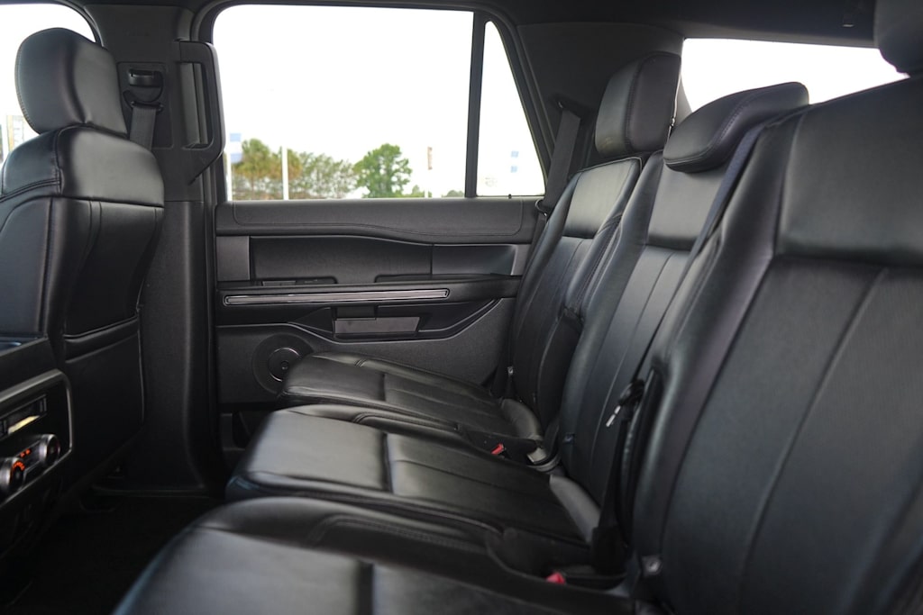 Thumbnail: 2019 Ford Expedition - 22