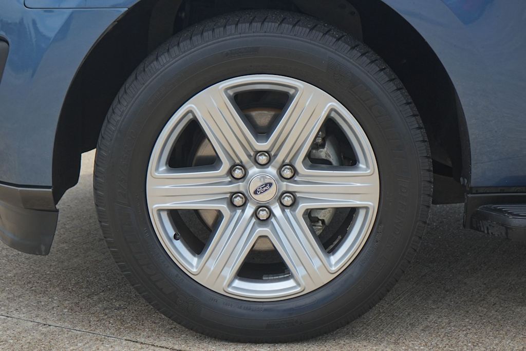 Thumbnail: 2019 Ford Expedition - 8