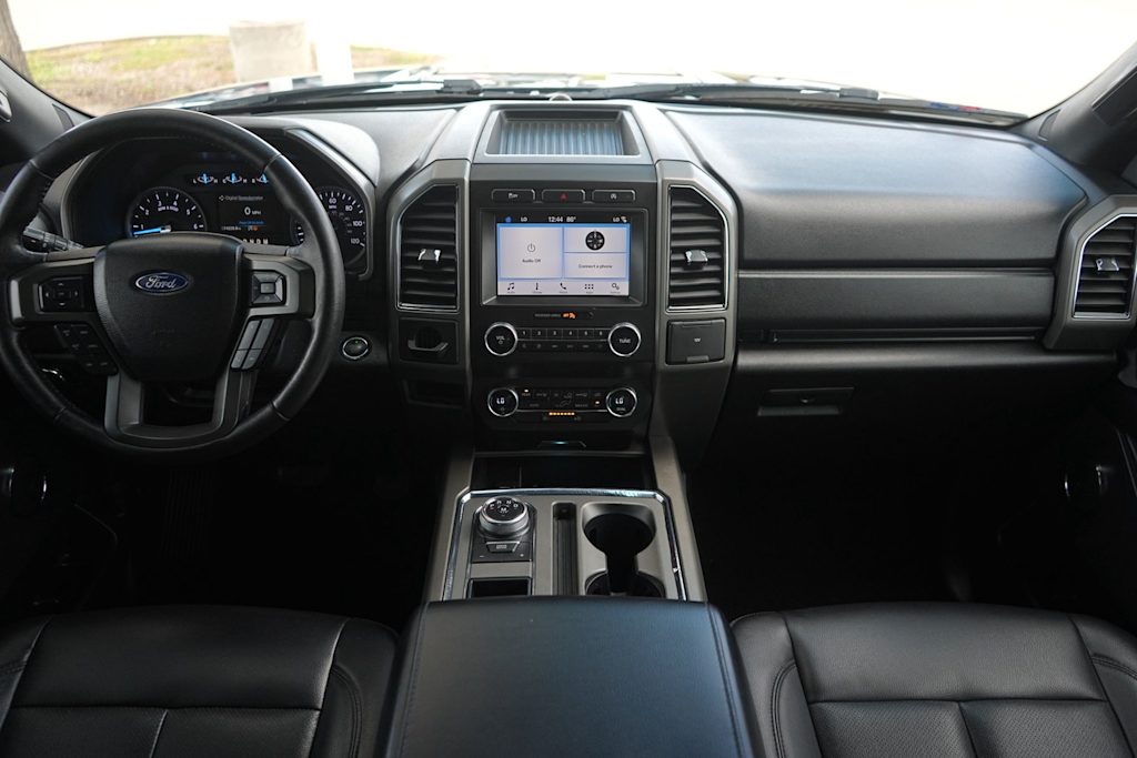 Thumbnail: 2019 Ford Expedition - 10