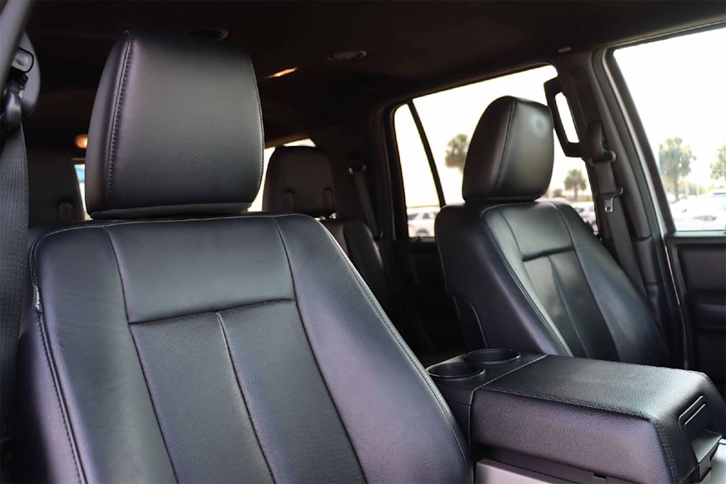Thumbnail: 2016 Ford Expedition - 12