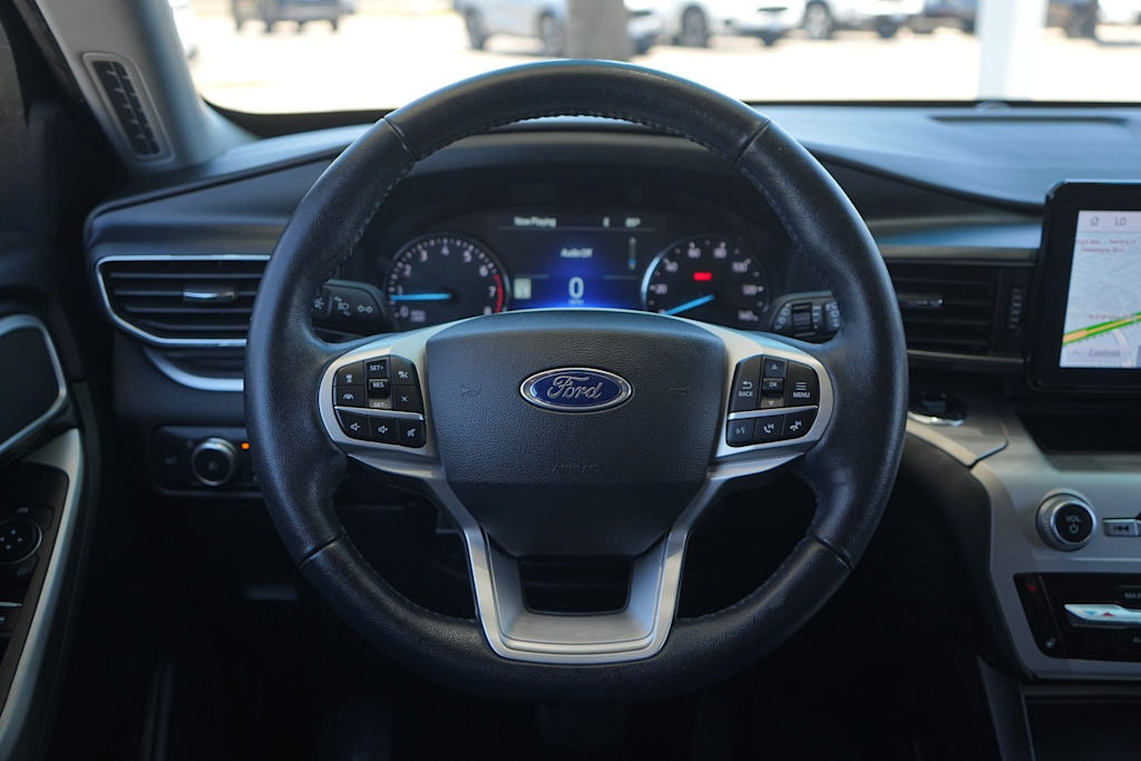 Thumbnail: 2022 Ford Explorer - 14
